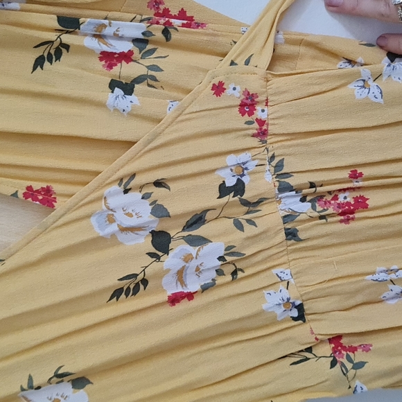 Sportsgirl adjustable jumpsuit - Picture 3 of 4